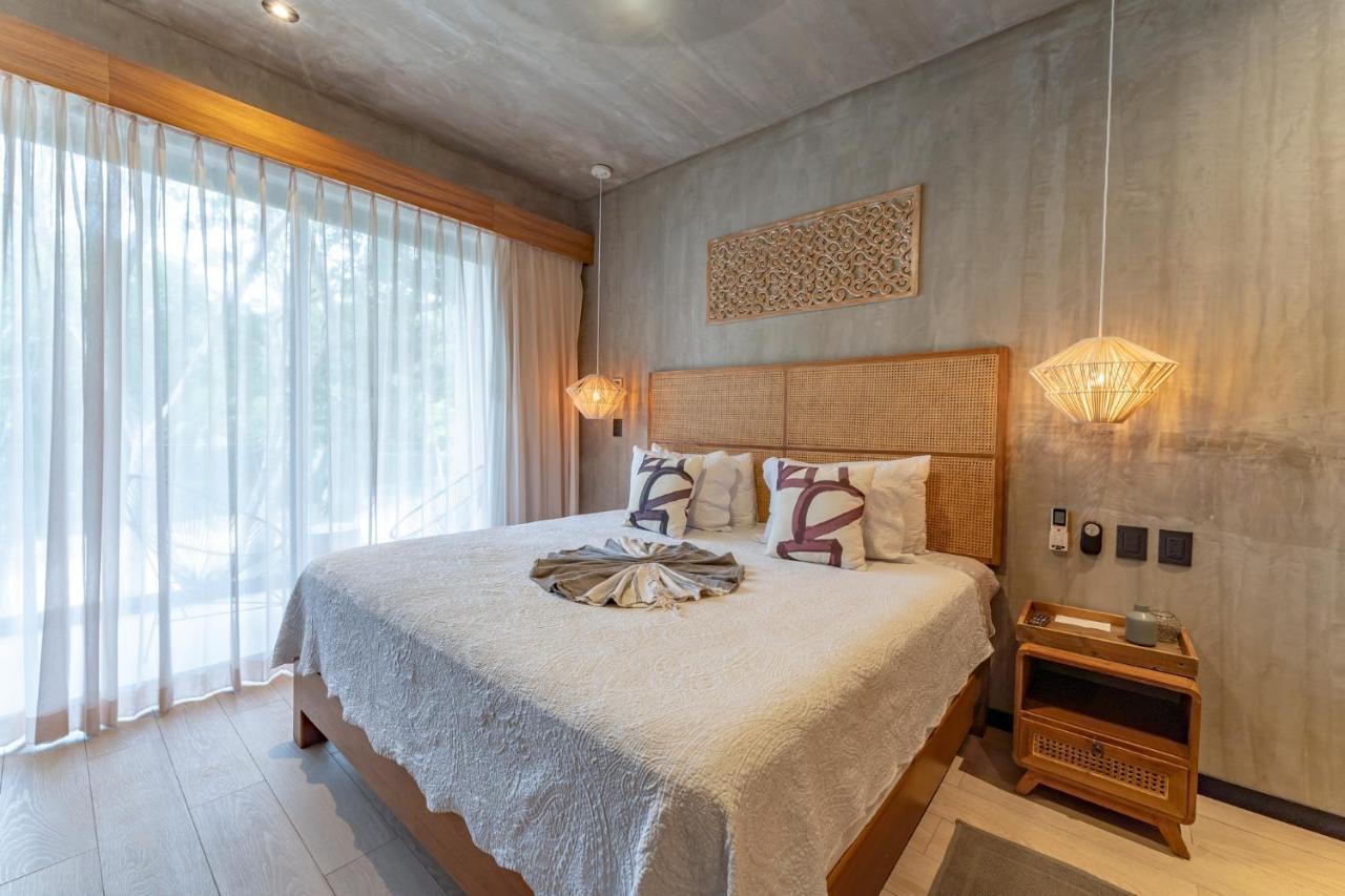 Element Apartment *