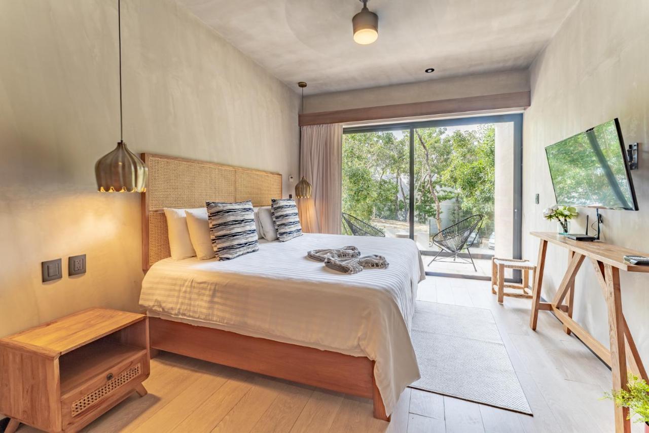 Element Apartment *