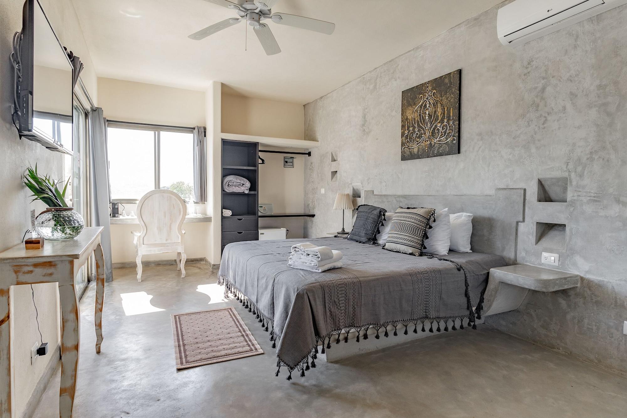 Hotel Boutique 06 (adults Only) 3*