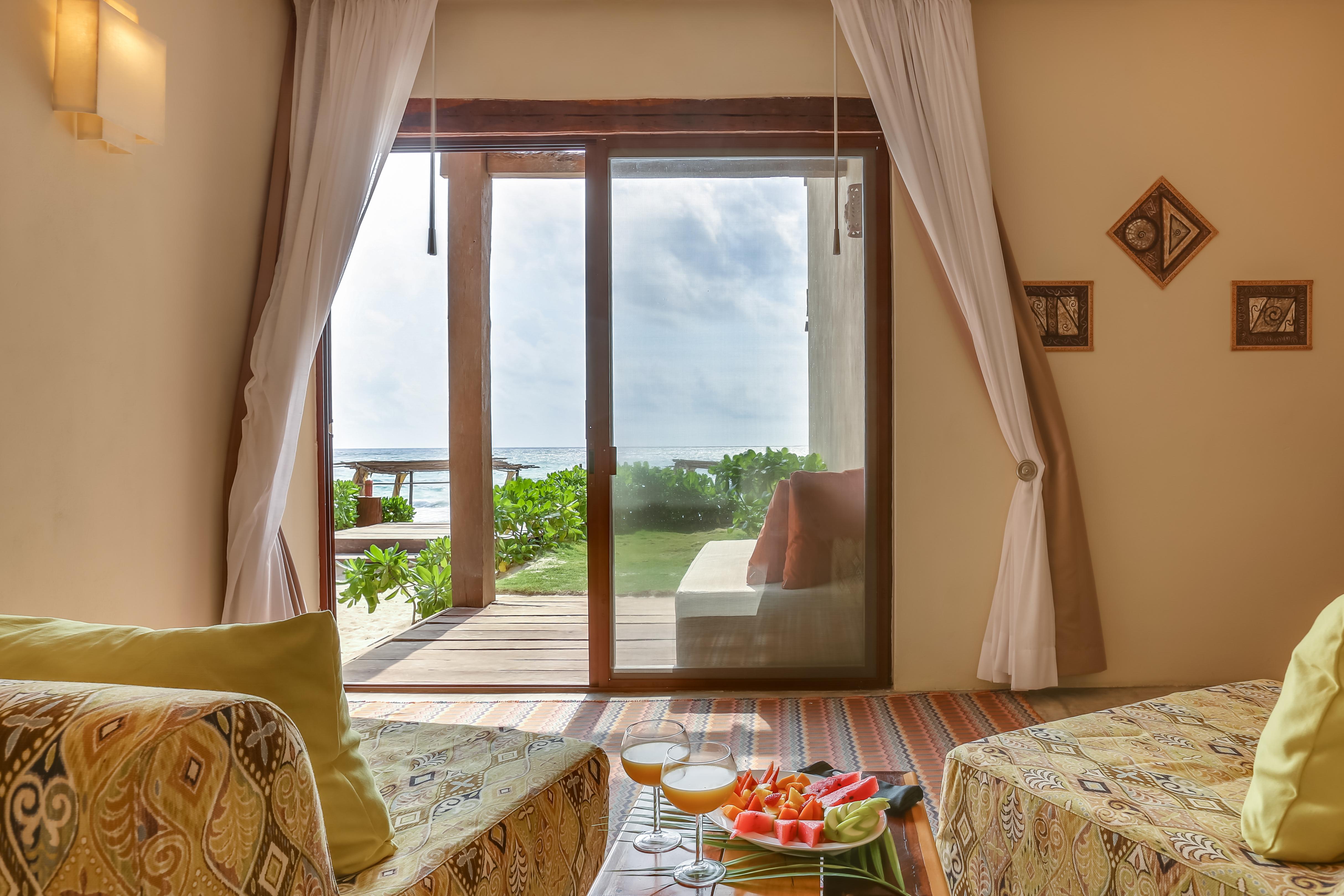 Arenablue Hotel 4*