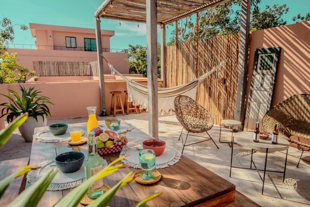 The Savia House - Rooftop & Gym Сasa de vacaciones