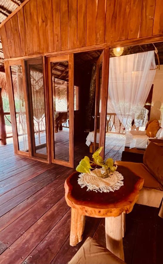 Tzunum Jade Lodge