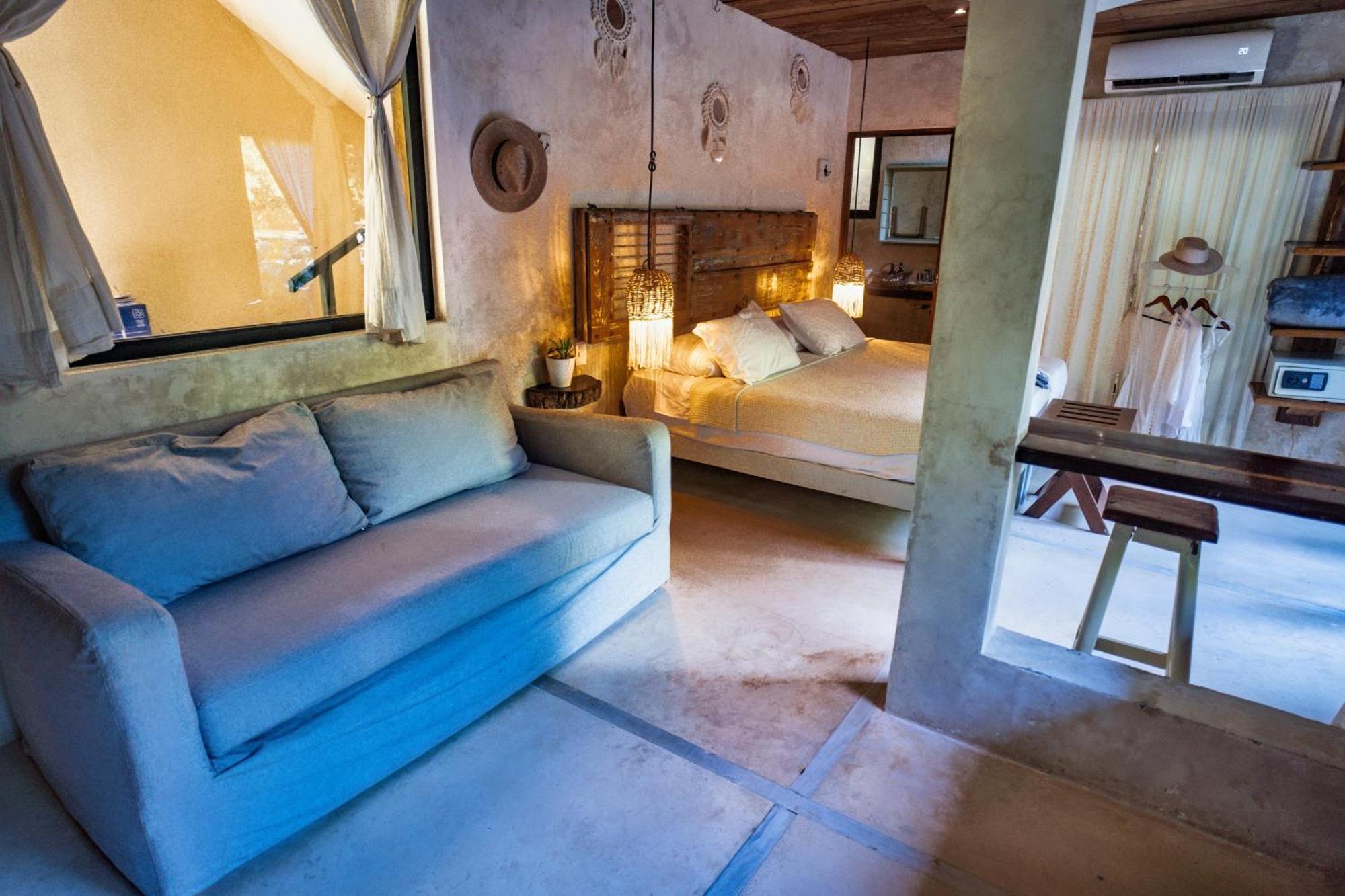 Hotel (adults Only)