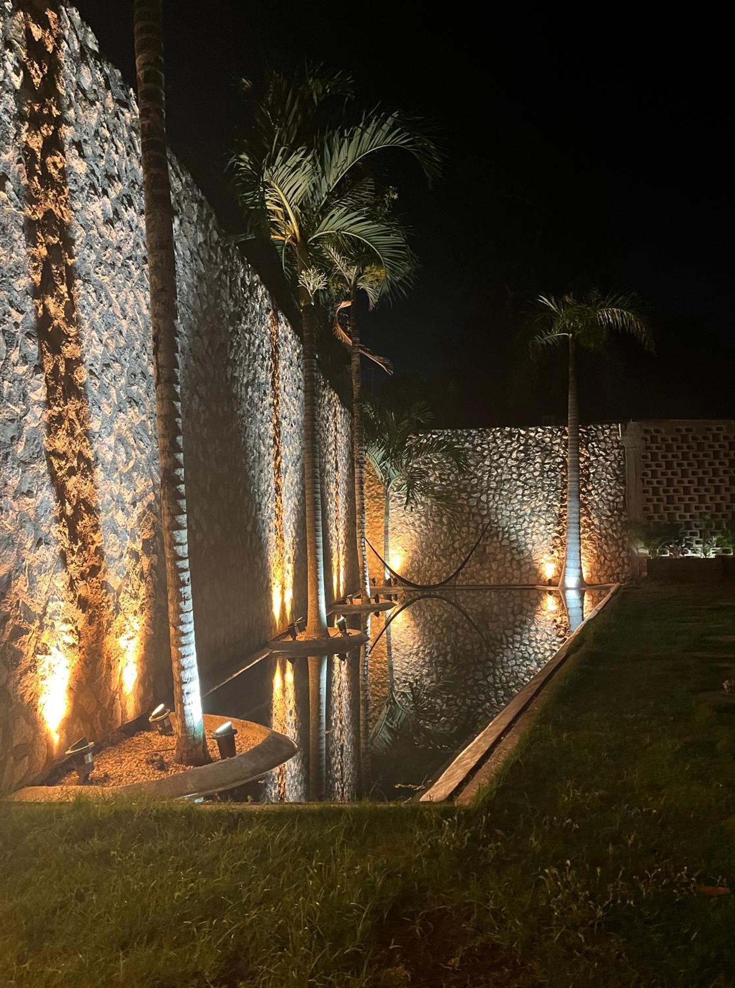 Bau Hotel