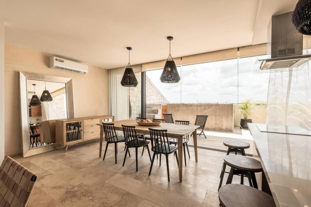 Amazing Penthouse Luxury With Concierge In Exclusive Area