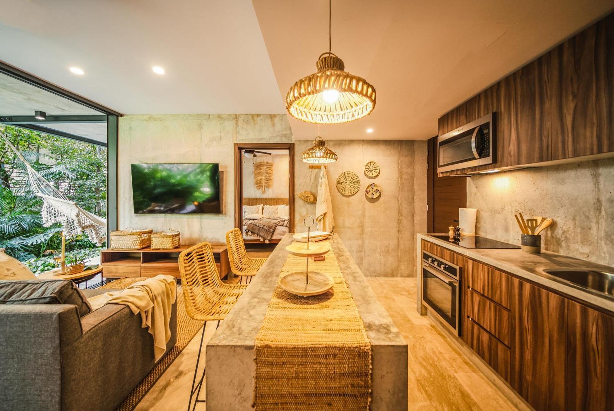 Waterworld 2br On Cenote Pools And Gym Club *