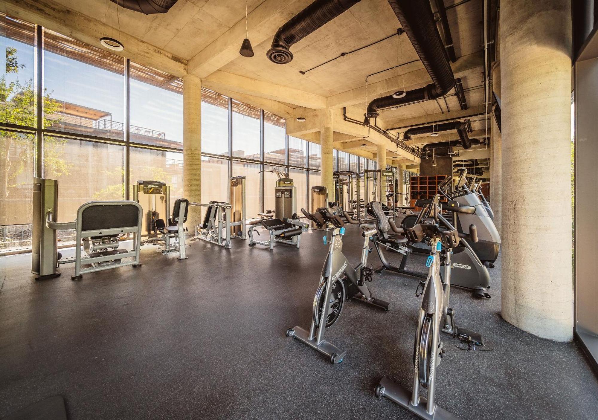 Waterworld 2br On Cenote Pools And Gym Club *