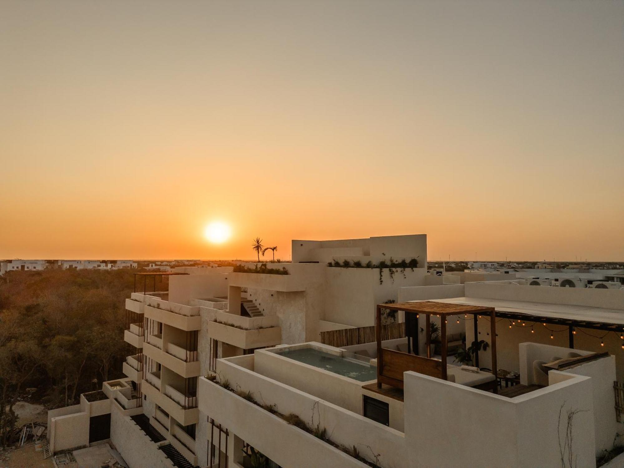 Deluxe 2-story Penthouse Pool & Bbq Rooftop Apartamento