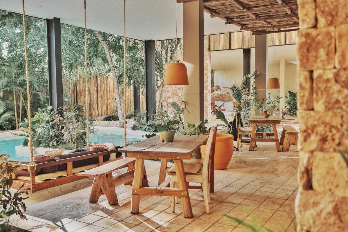 Beautiful 2 Bdr, Location! *