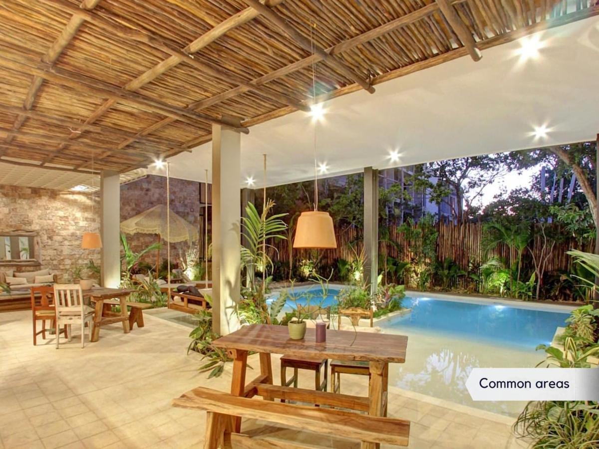 Beautiful 2 Bdr, Location!