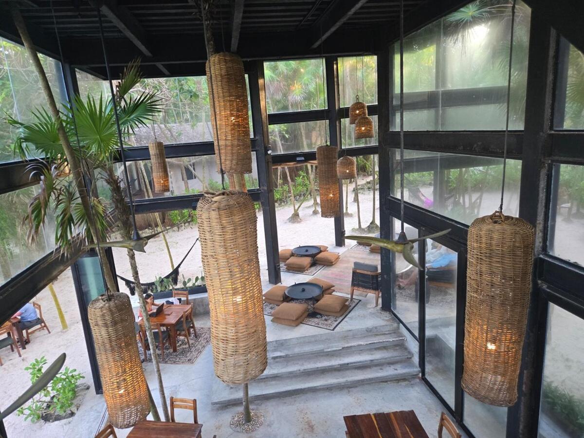 Hideaway In Zone