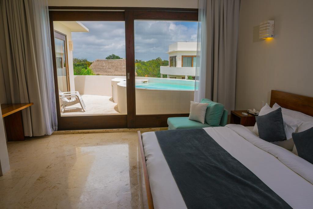 Hotel Intima Adults Only