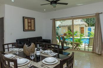 Hotel Perfectly Situated Between The & Town By Stella 3*