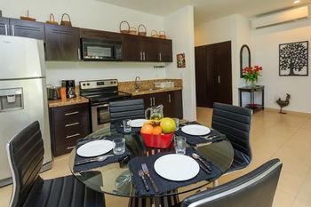 Hotel Perfectly Situated Between The & Town By Stella 3*