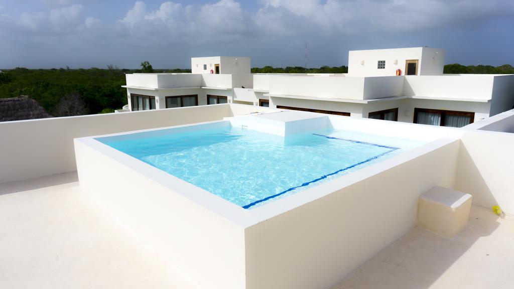 Intima Adults Only Hotel