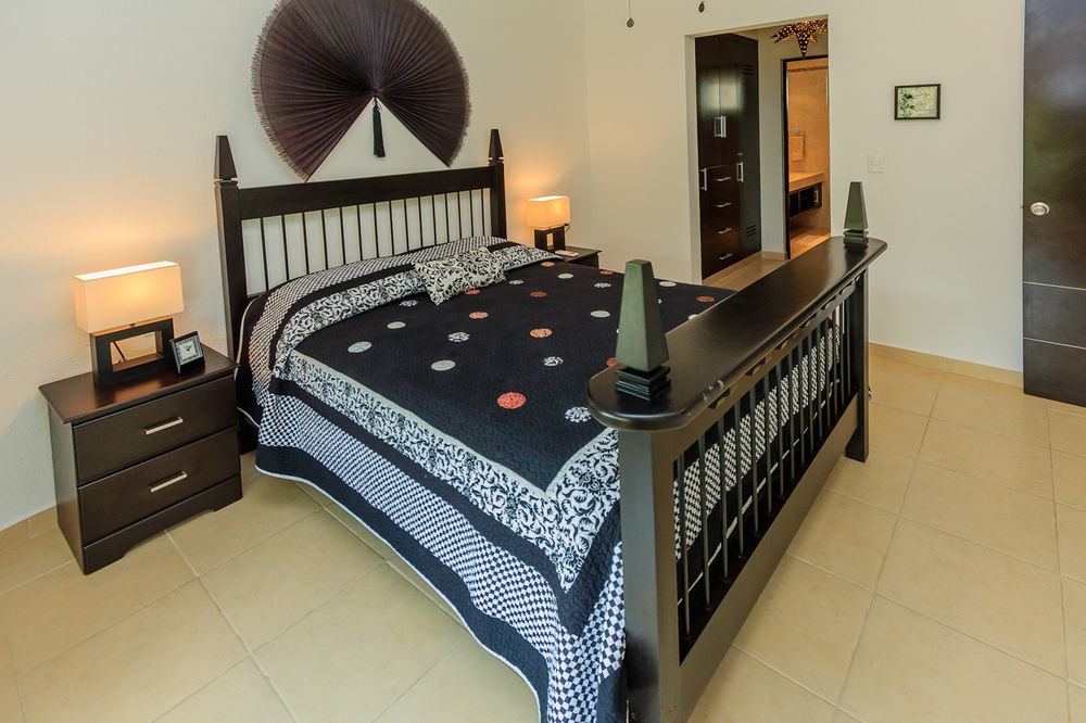 Hotel Perfectly Situated Between The & Town By Stella Tulum