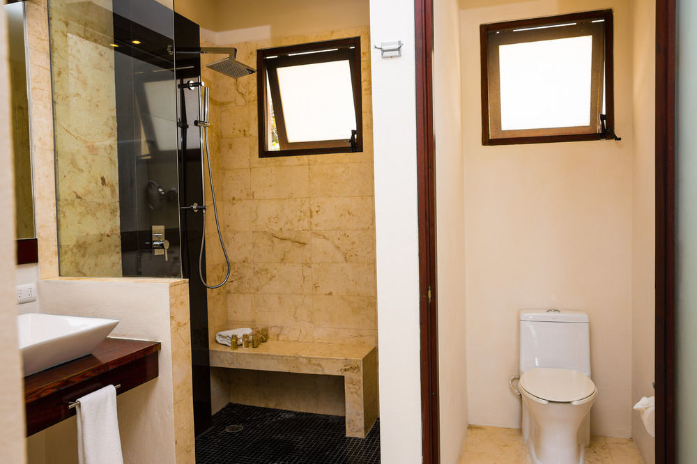Hotel Intima Adults Only 3*