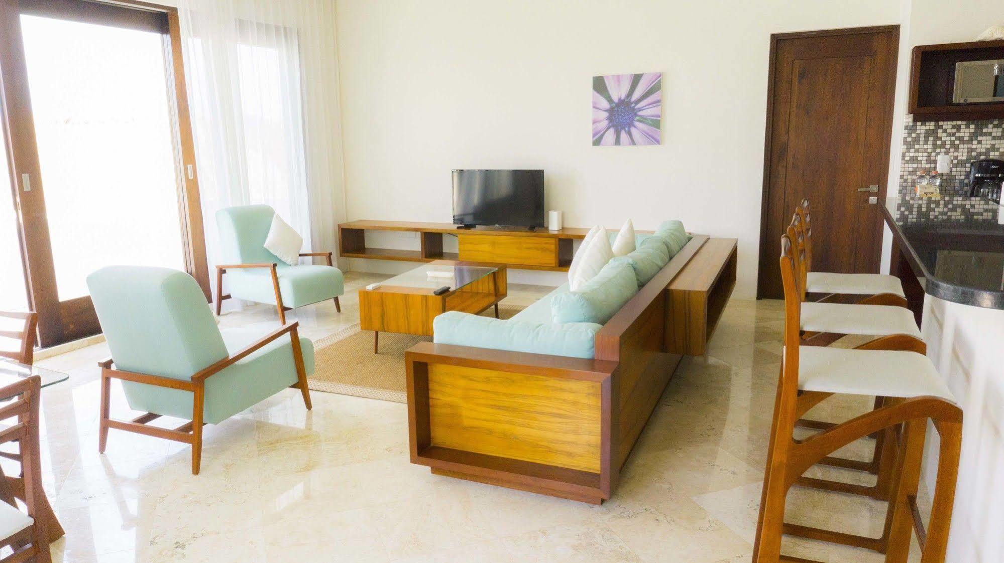 Hotel Intima Adults Only 3*