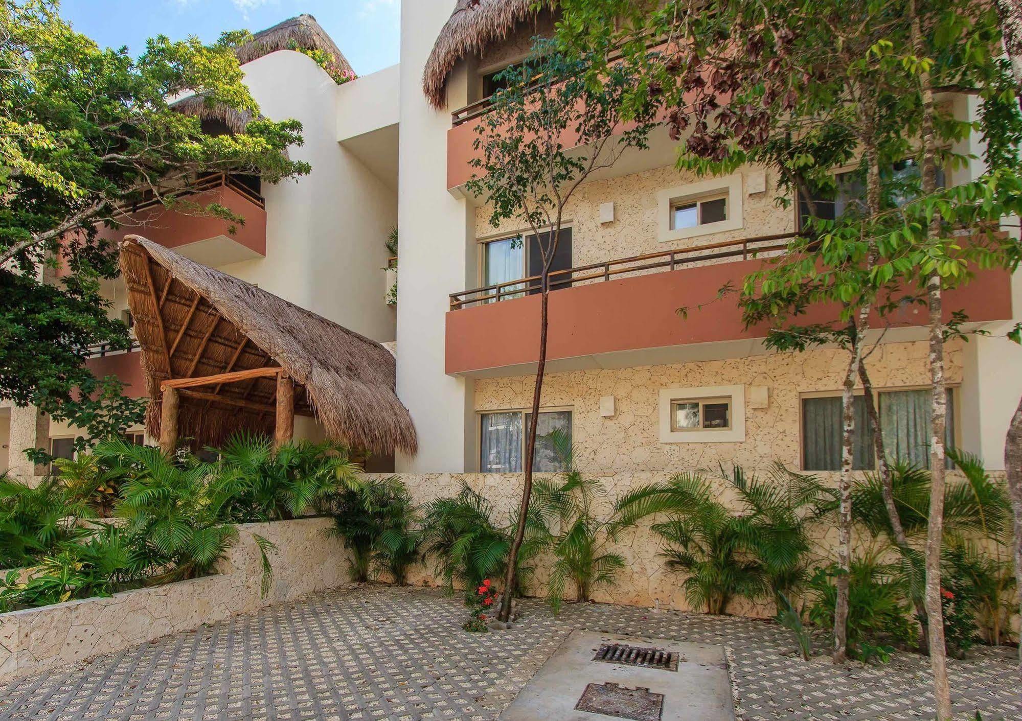 Hotel Perfectly Situated Between The & Town By Stella 3*