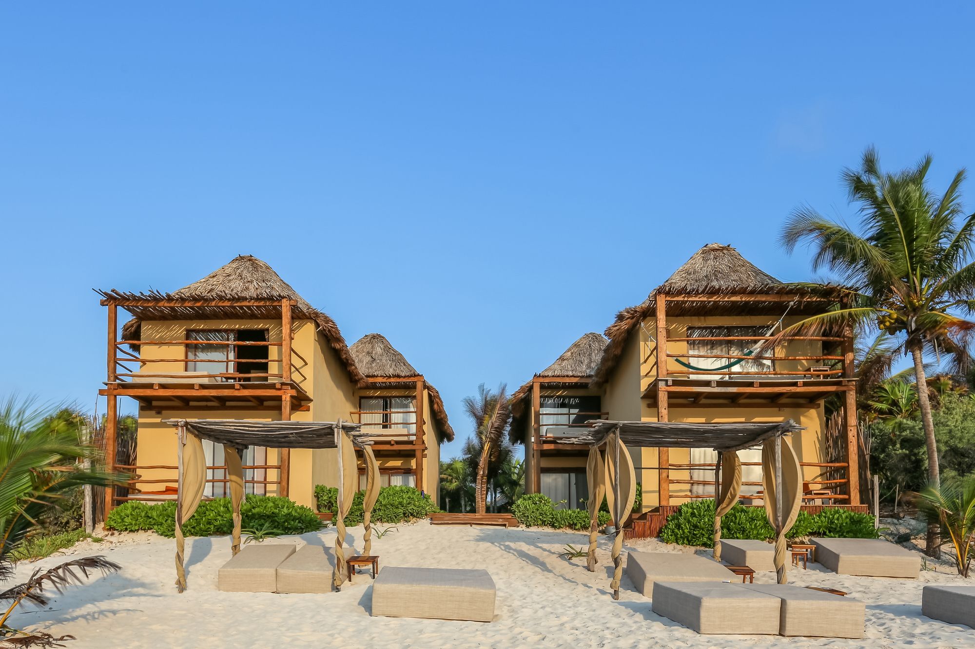 Arenablue Hotel 4*