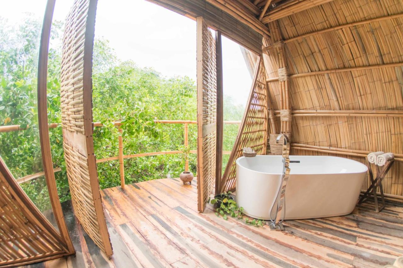 Mamasan Treehouses & Tulum