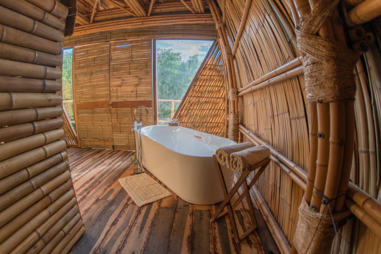 Mamasan Treehouses & Tulum