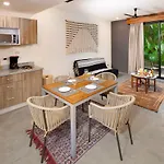 Naala Tulum