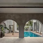 Casa Shalva Awards Design Villa With Art Gallery