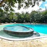 El Refugio Verde En La Veleta Espacioso Y Acogedor Con Top Amenities 2 Dormitorios