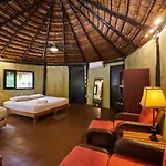 Las Palmas Maya