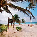 Hotel Mukan Resort South Of Tulum