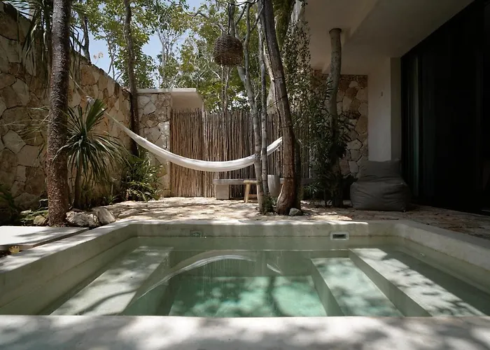 Teva Tulum, Aldea Zama
