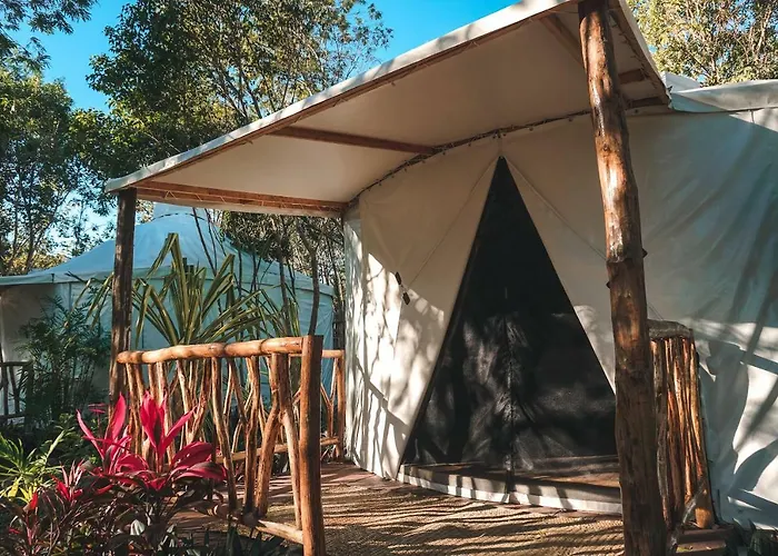 Huaya Camp