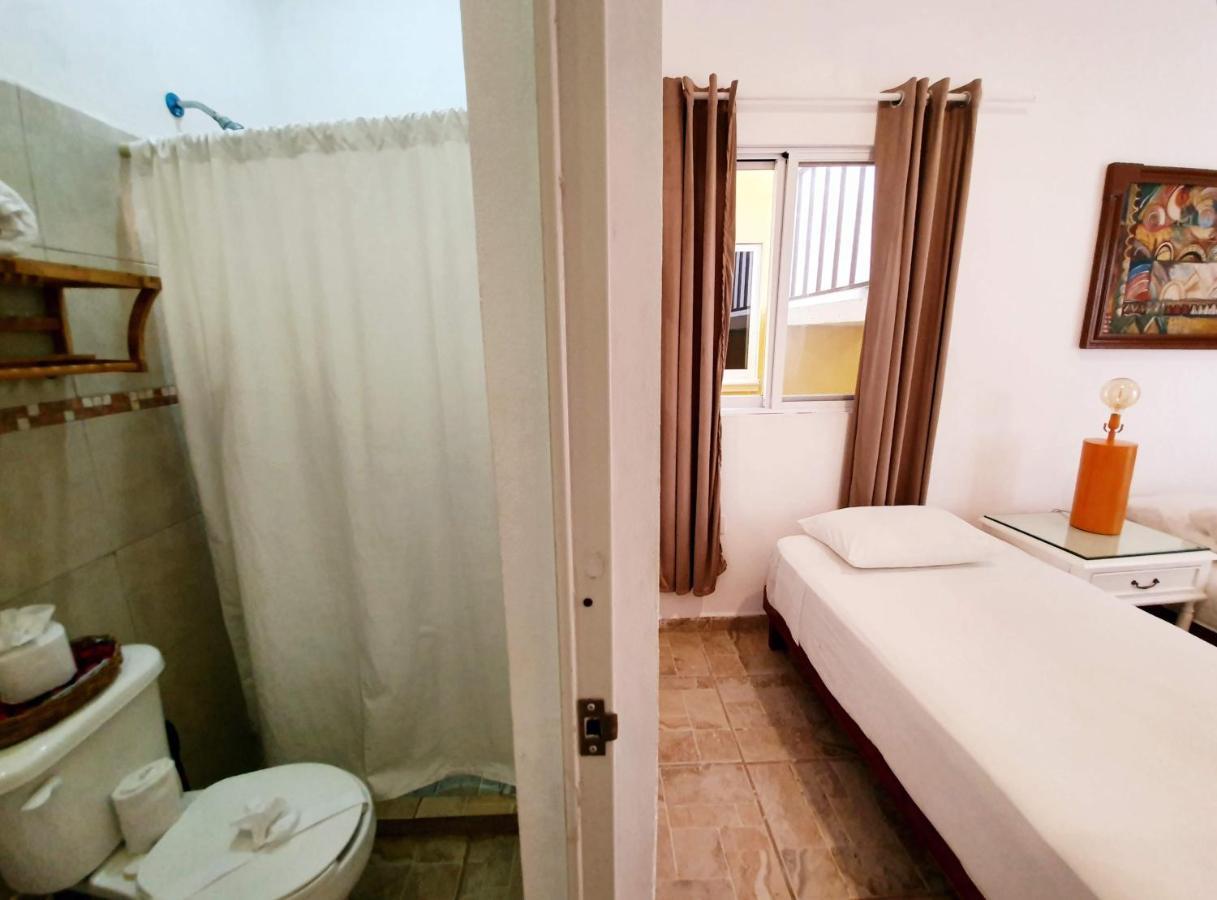 La Casona Hostal *