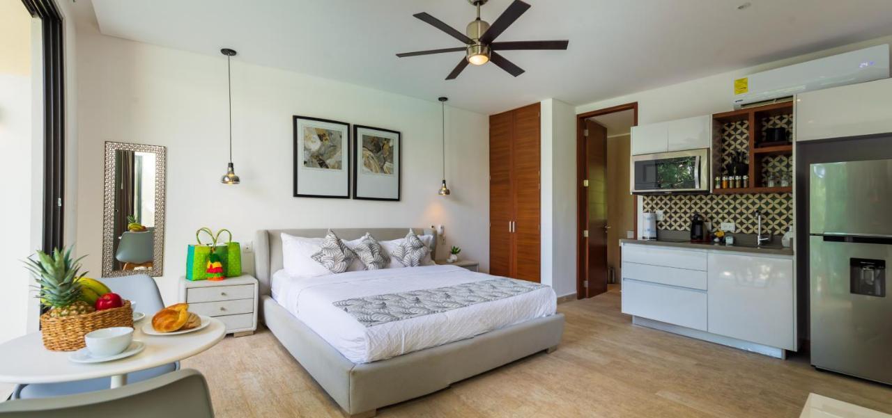 Hotel-style In With Gym And Included Apartment