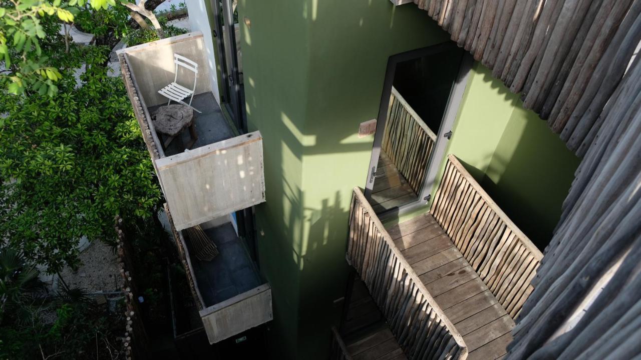 Loba Male Only Bed and breakfast 4*