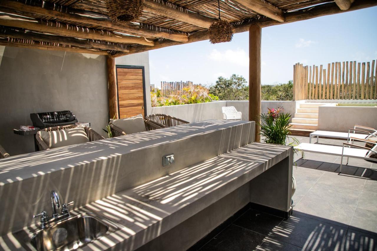 Luxury Macondo 2*