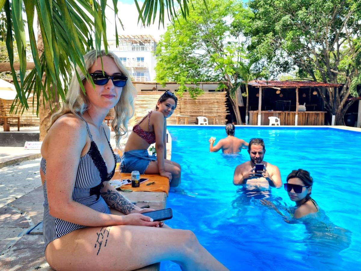 The - Food, Drinks And Transportation To The And Cenotes Tulum