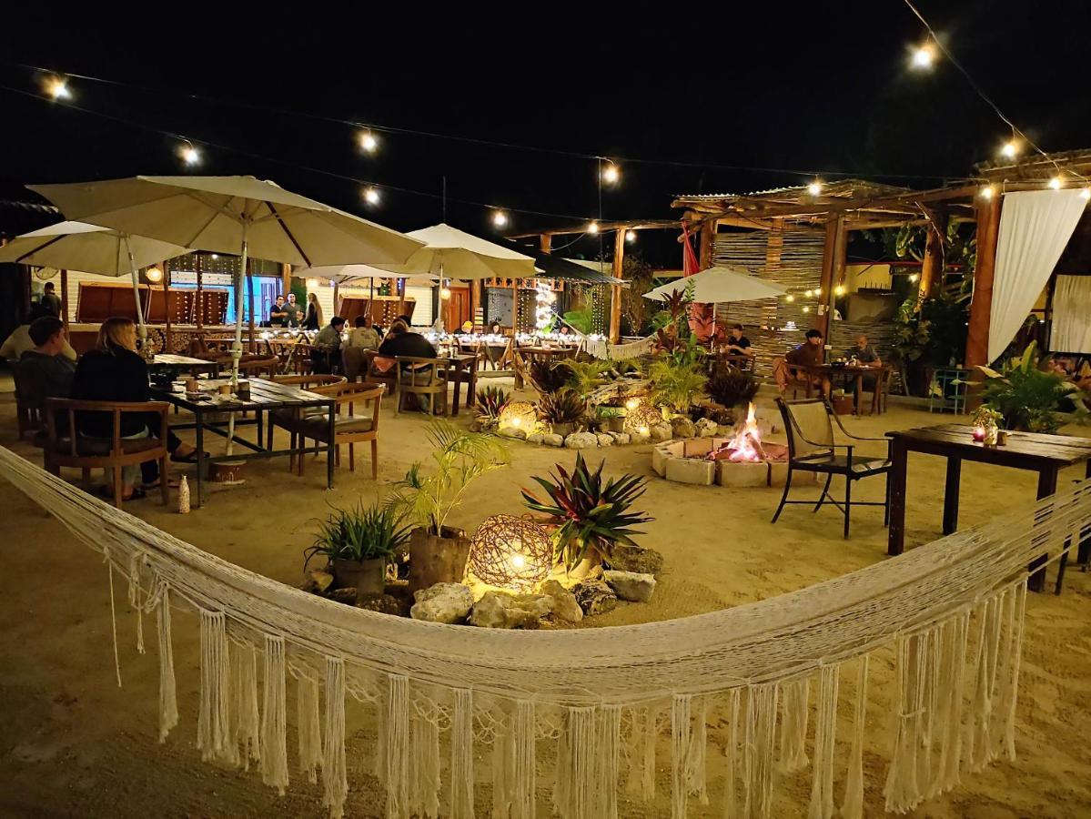 Hostel The - Food, Drinks And Transportation To The And Cenotes Tulum