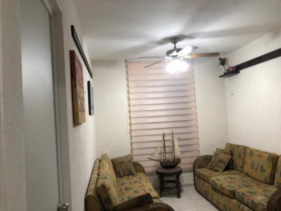 Apartamento Departamento De La Armonía Y Felicidad Con Alberca