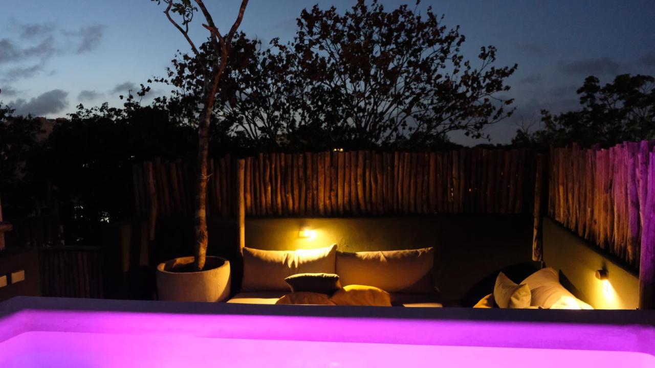 Loba Male Only Bed and breakfast 4*