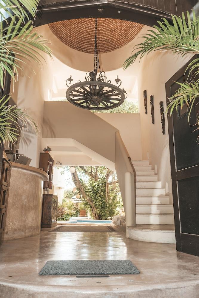 Boutique 06 (adults Only) Hotel 3*