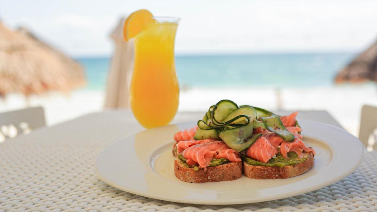 Estrellas - Located At The Party Zone Hotel Tulum