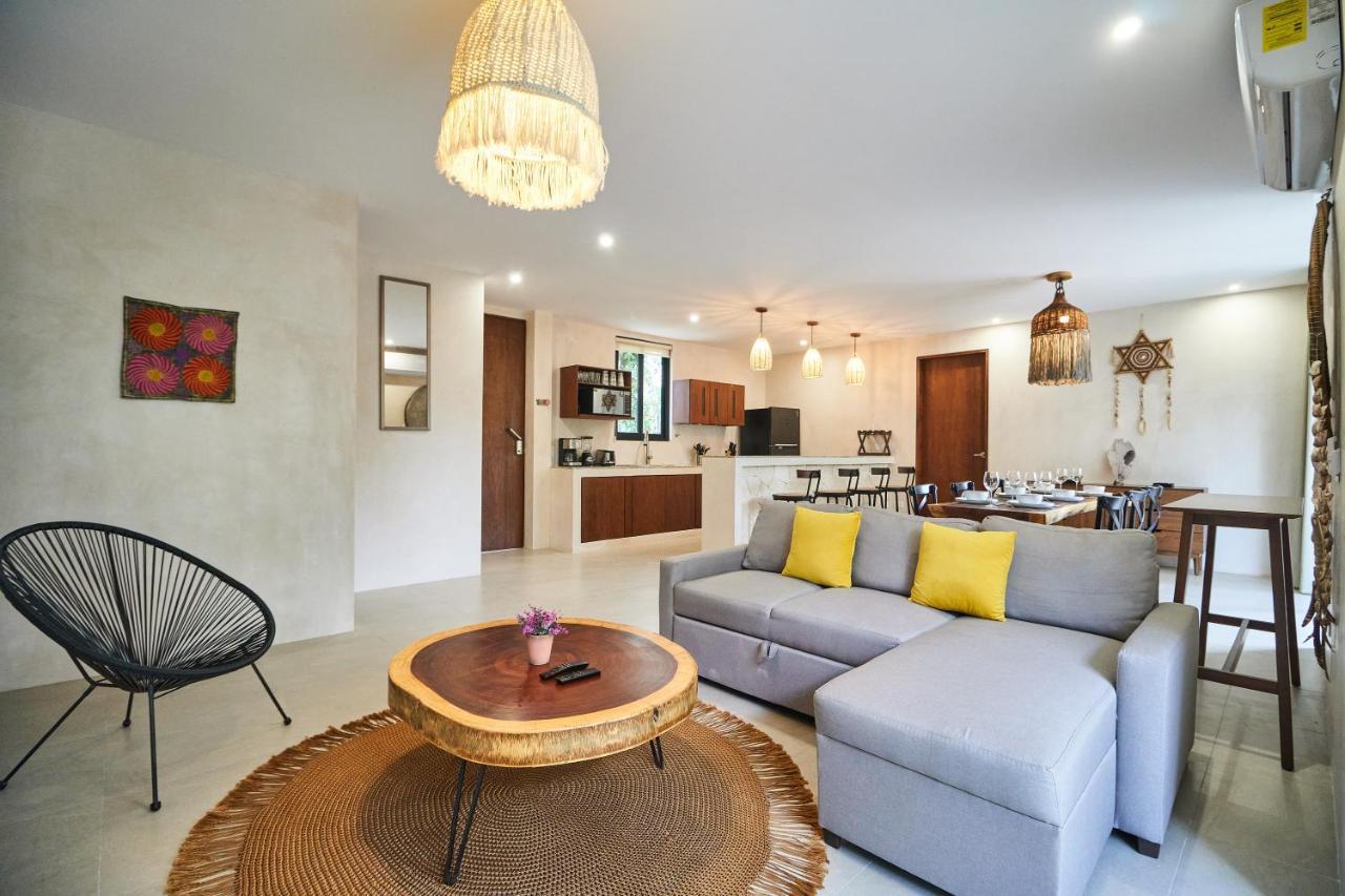 Tanik By Lockey Hotel