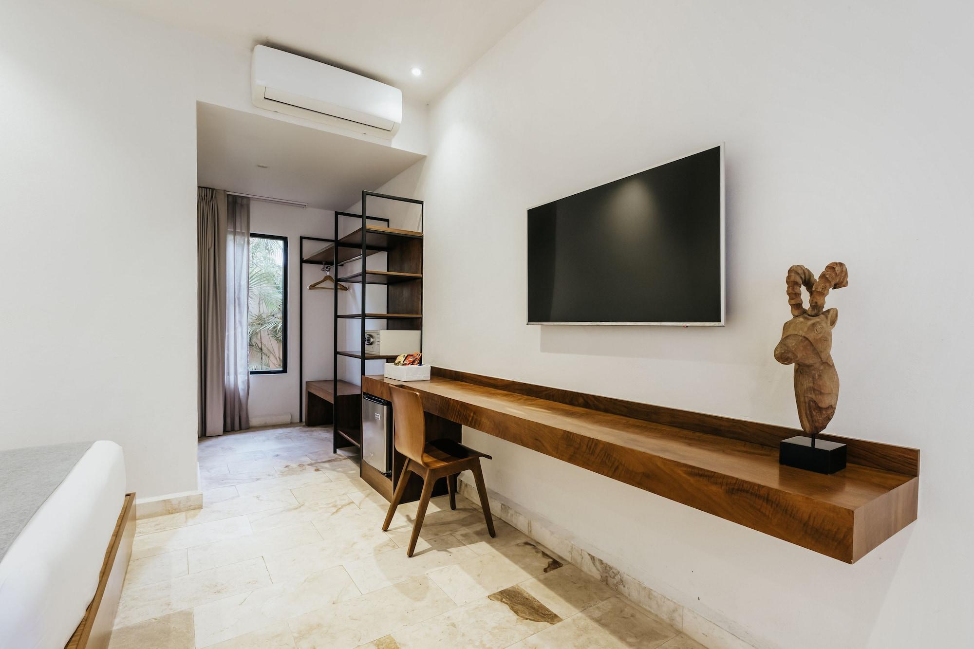 The Strabon Tulum