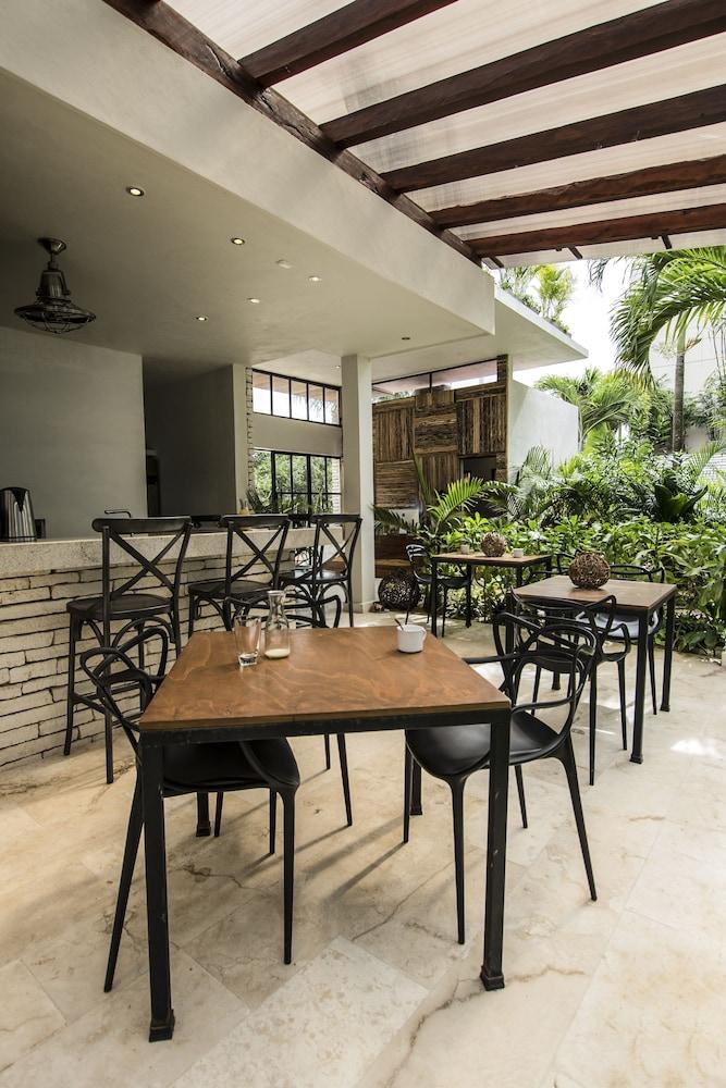 Hotel The Strabon Tulum