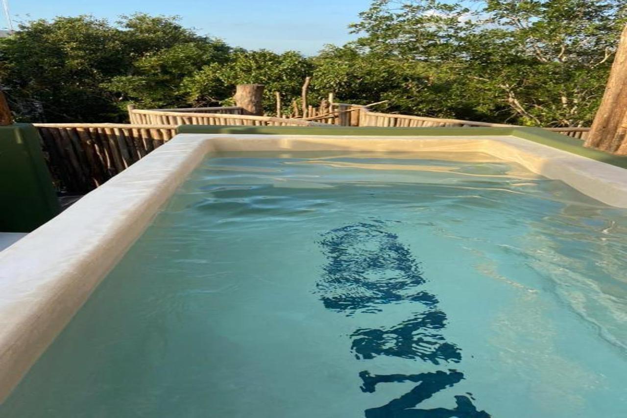 Loba Male Only Bed and breakfast Tulum