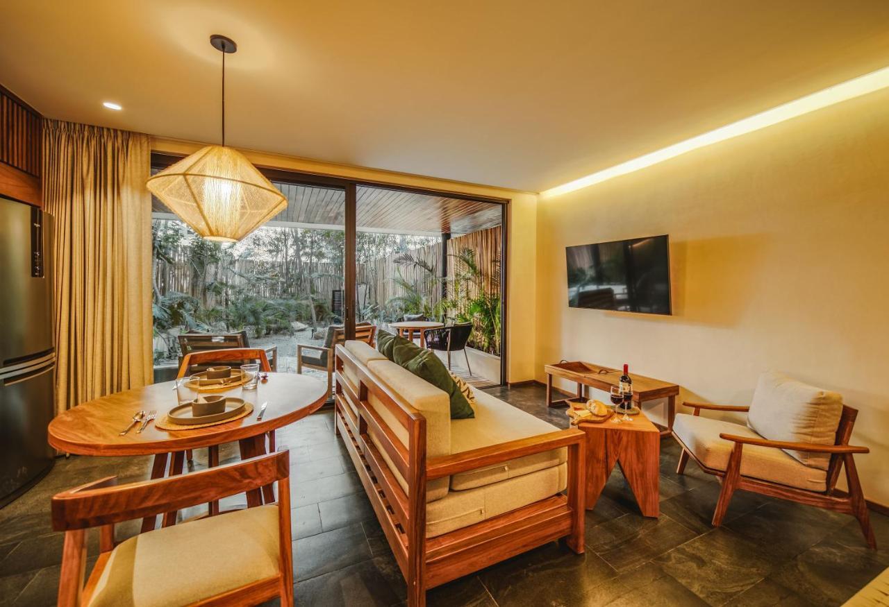 Apartamento Tropical Oasis With Plunge Pool & Peaceful Garden - Mira Luna 131c