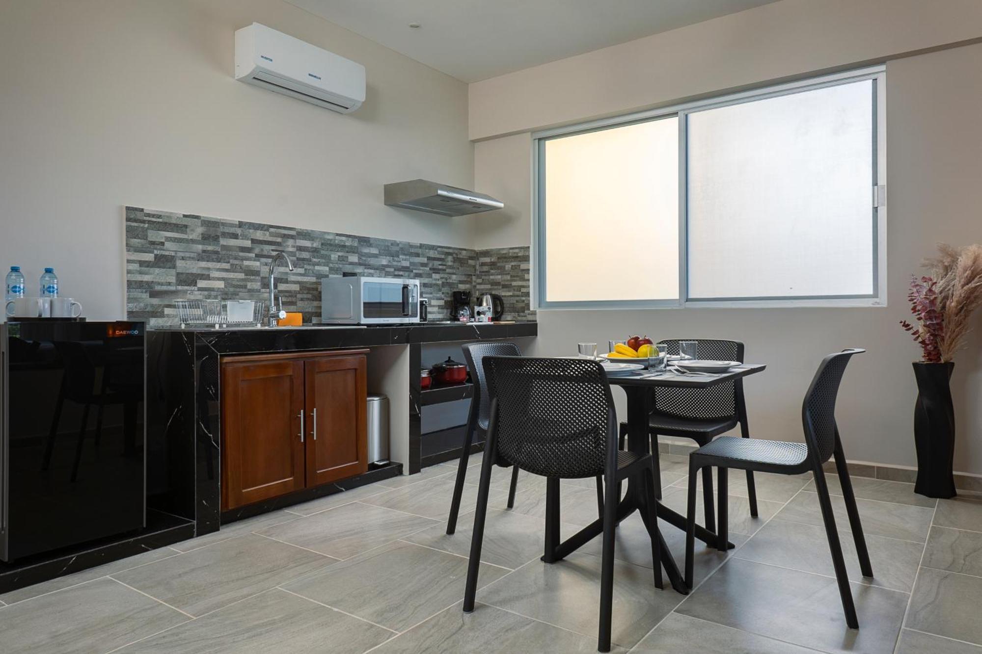 Blue Veleta Hotel