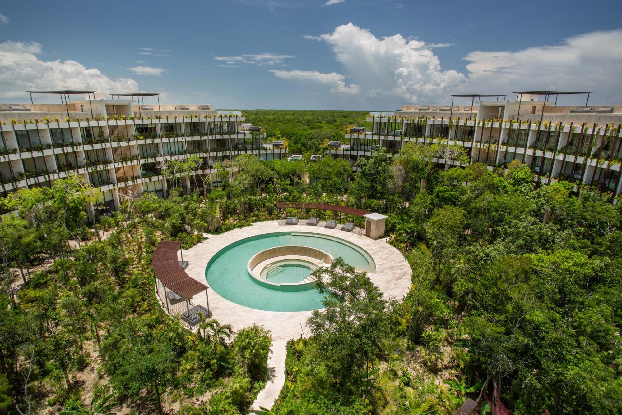 Mistiq Temple Ii Luxury